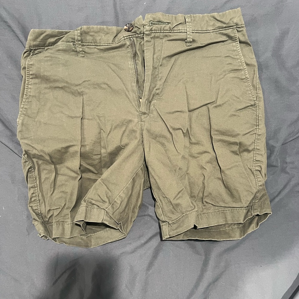 Goodfellow & Co Men's Cargo Shorts in Olive